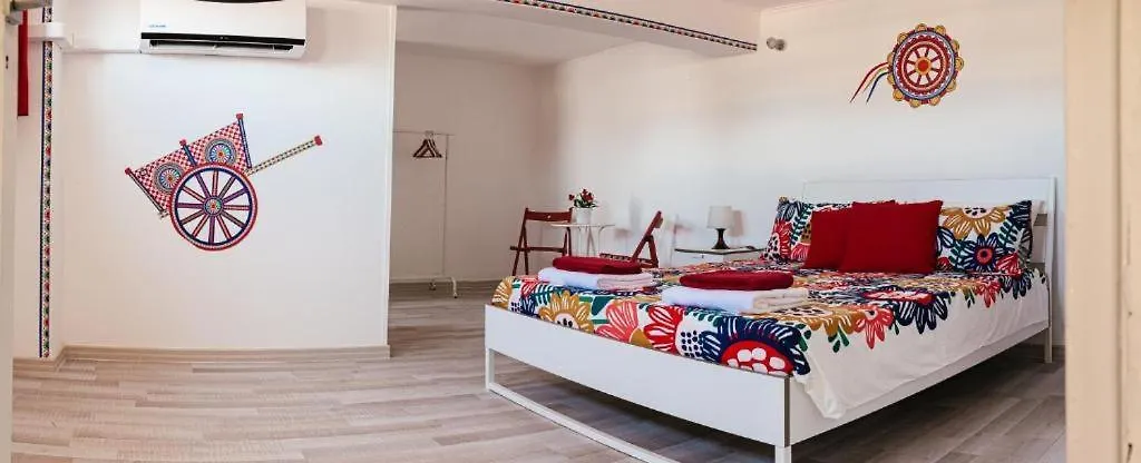 Attico In Pieno Centro Storico Di Catania Apartment
