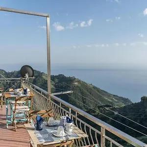 https://la-finestra-sul-mare-a-drignana-5terre-vernazza.hotelitalianriviera.com